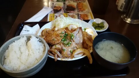 紅とん.jpg